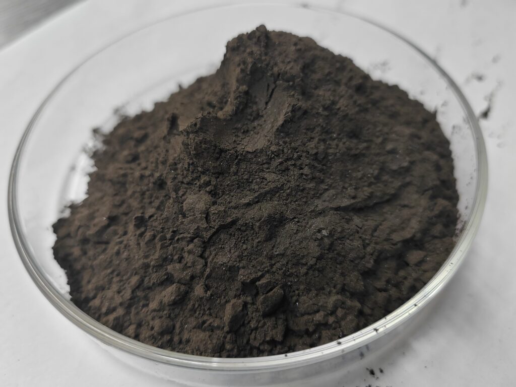 Pó de cromite 100 mesh com 25% de Cr2O3 para garrafas de vidro, garrafas de cerveja verdes -1-Chromite Sand-Haixu Abrasives pó de cromite